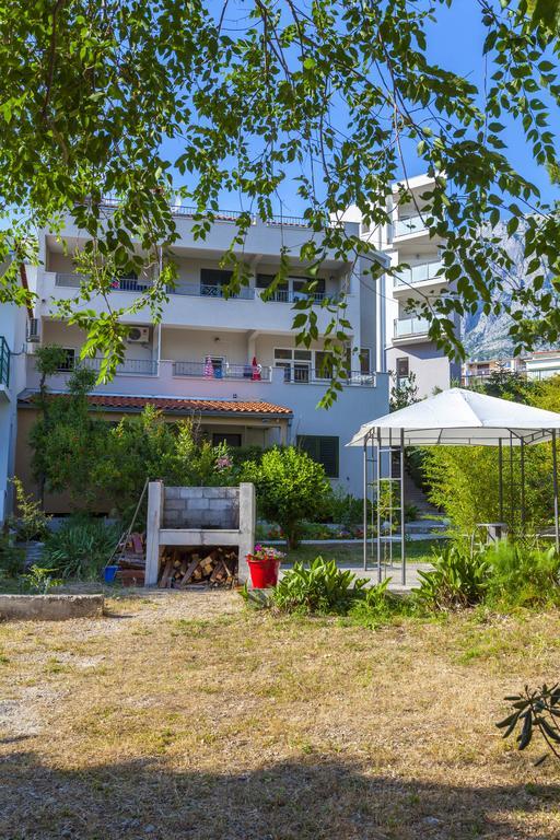 Meri Apartments - Puharic Makarska Exteriör bild