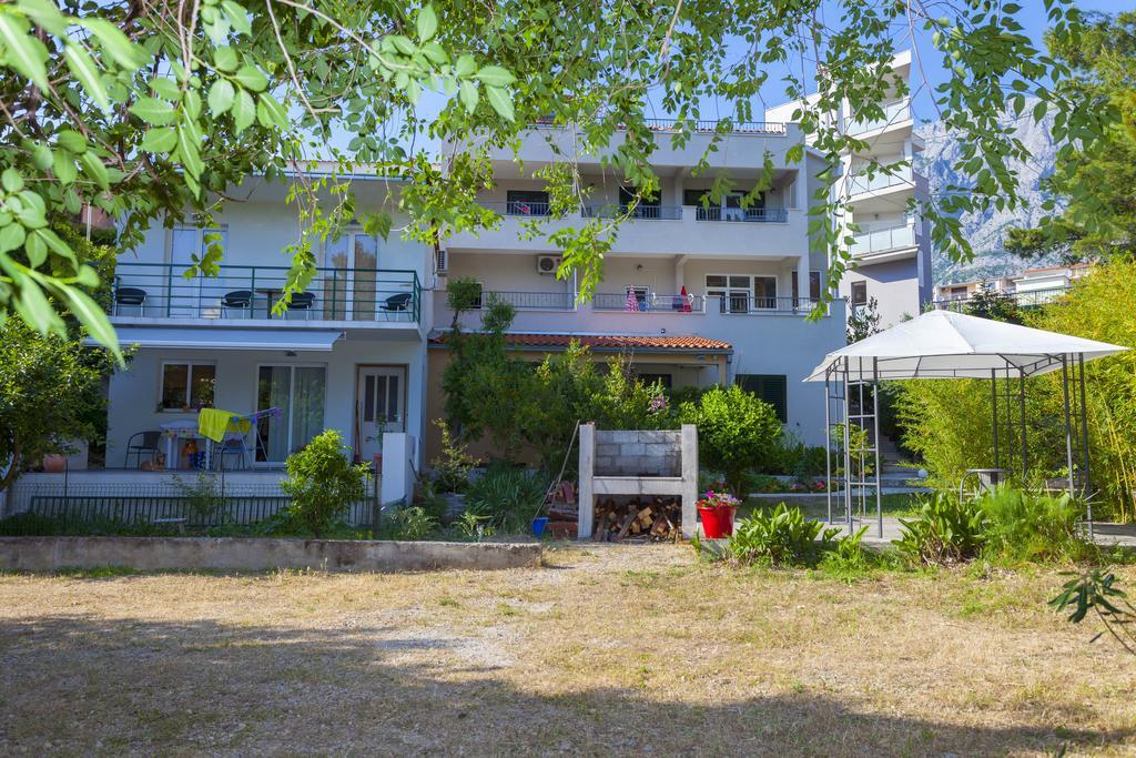 Meri Apartments - Puharic Makarska Exteriör bild