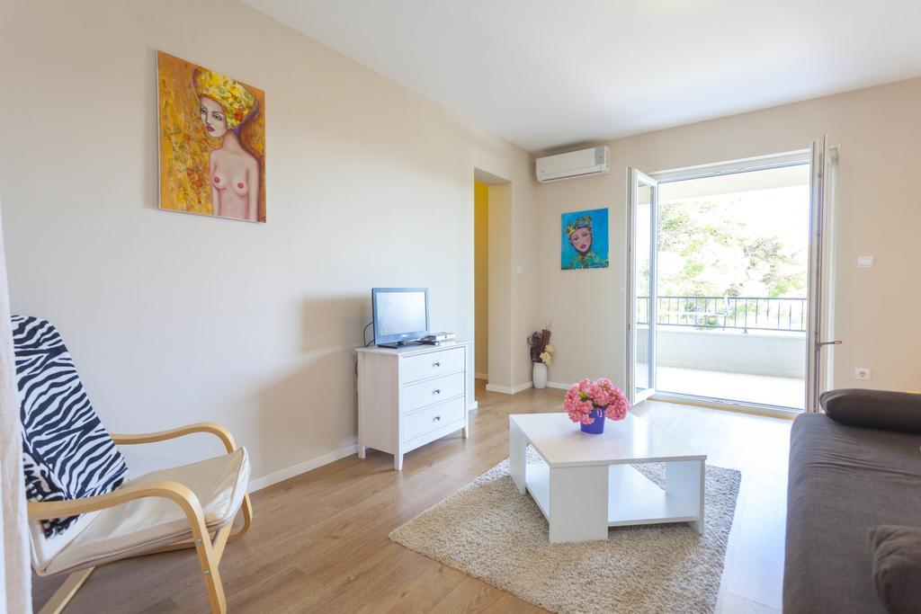 Meri Apartments - Puharic Makarska Rum bild